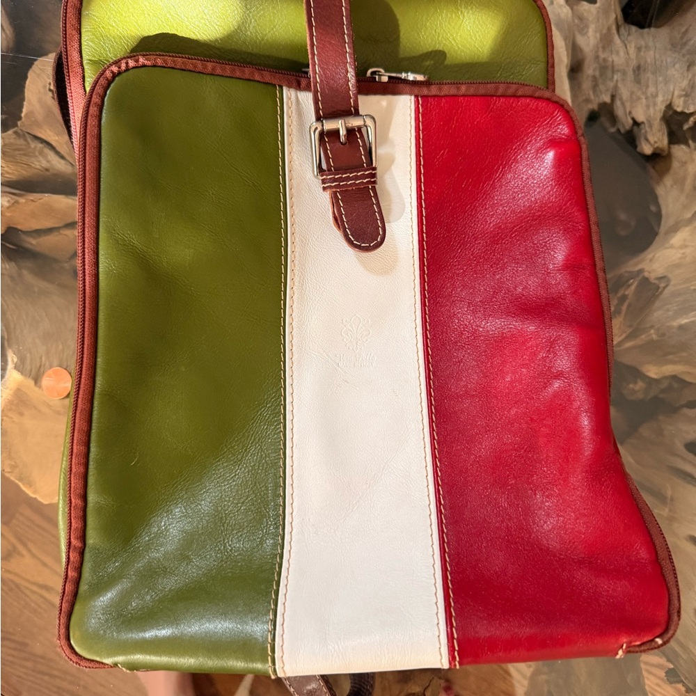Genuine leather from Italy - Picture 2 of 12